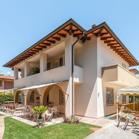 פורטה דיי מארמי Villa Diletta B&B מראה חיצוני תמונה